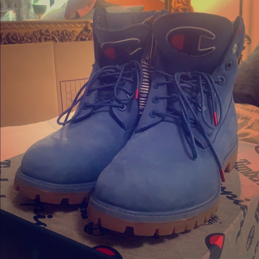 Champion Timberland bright blue nubick boots 12